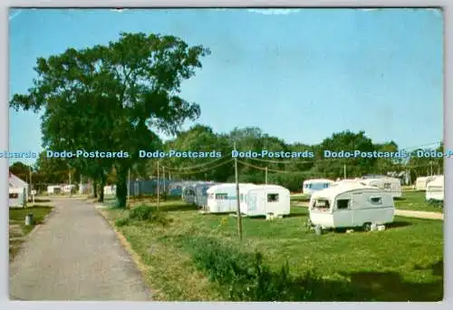 D334146 Oakdene Holiday Park. St. Leonards Ringwood Hants. F. Frith. Reigate. 19