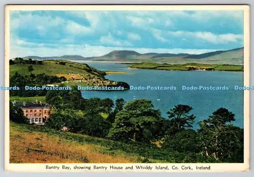 D328765 Irland. County Cork. Bantry Bay zeigt Bantry House und Whiddy Island.