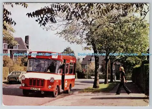 D325362 Hampstead Garden Suburb. Ford Strachan Minibus FS18 on Dial a Bus Service