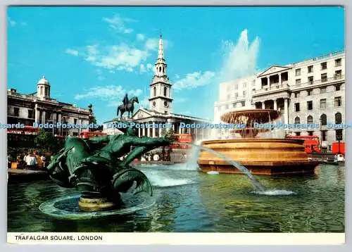 D328812 London. Trafalgar Square. Fotopräzision. St. Ives. Colourmaster Intern