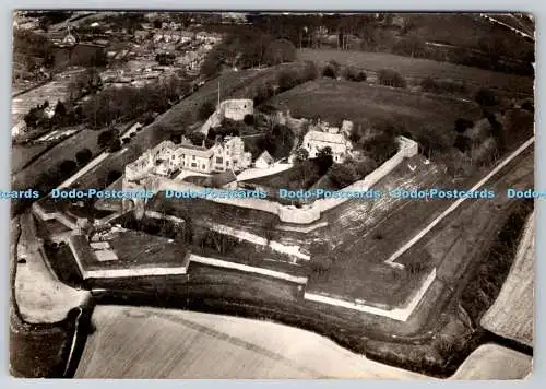 D331516 Isle of Wight. Carisbrooke Castle. Luftaufnahme. Arbeitsministerium. Krone
