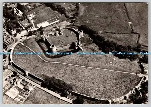 D331548 Sussex. Pevensey Castle. Air View. Arbeitsministerium. Krone
