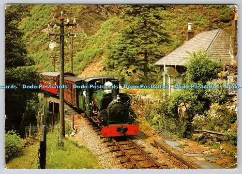 D328963 Festiniog Eisenbahn. Blanche passiert Coed y Bleddiau. Cyfarchion o Gymru.
