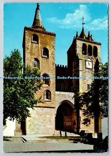 D325560 Portugal. Evora. Kathedrale. Style romain gothique. Reigstado. Portugal T