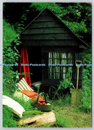 D325584 Sultan Streifen und Unis. James Merrell. Laura Ashley. Kapitel und Strophe