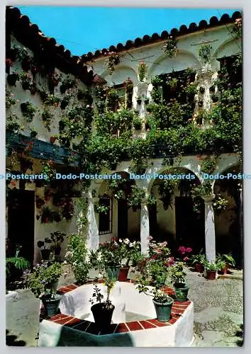 D325590 Espana Tipica. Typisch andalusischer Hof. Savir. Barcelona. Spanien. Postca