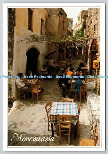 D326421 Monemvasia. Malerische schmale Straße im Schloss. Issaias. Athen. Gr