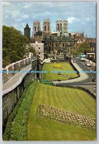 D325596 York. Stadtmauern. J. Arthur Dixon. Newport. Farbfoto. Natural P