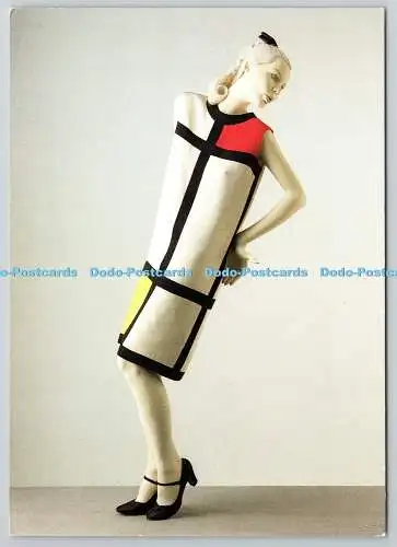 D329146 Paris. Cocktailkleid. Yves St Laurent. Kuratorium Victoria und A