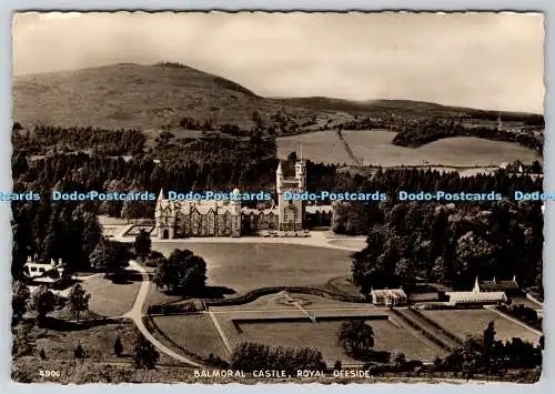 D331789 Royal Deeside. Schloss Balmoral. J. B. Weiß. Dundee. RP