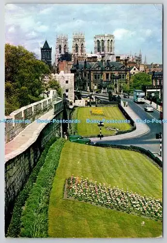 D326784 York. Stadtmauern. J. Arthur Dixon. Newport. Farbfoto. Natural P