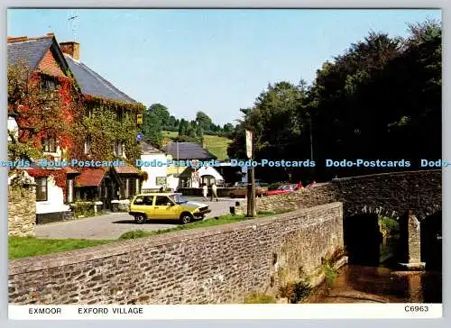 D326815 Südwestengland. Exmoor. Exford Village. Richter Postkarte. Hastings. C