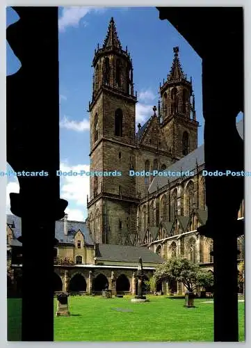 D329381 Magdeburg. Dom. Blick aus dem Kreuzgang. Jutta Brudern. Braunschweig. De
