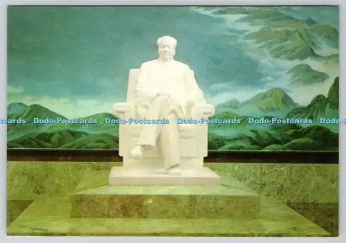 D332046 Vorsitzender Mao Statue