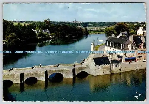 D326860 Morbihan. Auray. Le Pont Saint Goustan et le fond de la riviere. IRIS. J