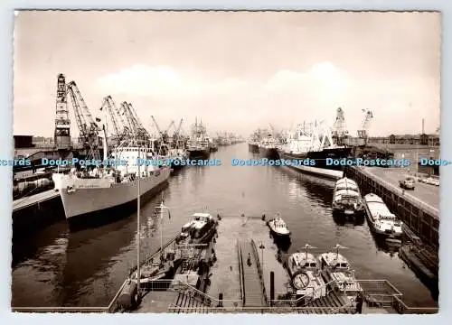 D334865 Bremen. Uberseehafen. Bahnhofs Buchhandlung Karl Reinhardt