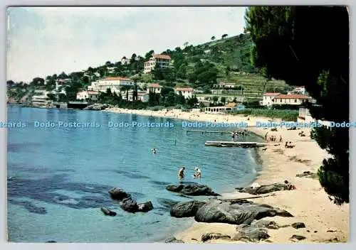 D326895 Var. Le Lavandou. Aiguebelle. Hotel Les Roches Fleuries. Plage vue gener