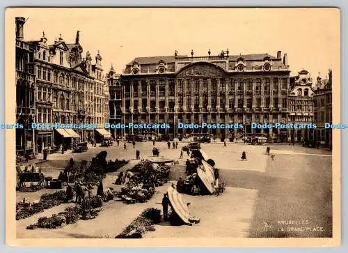 D332108 Bruxelles. La Grand Place. Ern. Nels Thill. Serie Bruxelles. Phototon. N