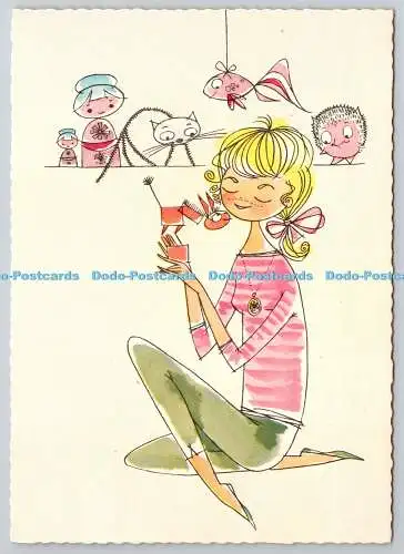 D329479 Ein Mädchen spielt mit ihren Spielzeug-Haustieren. N. 3393. Postkarte