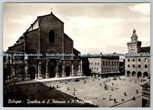 D332205 Bologna. Basilica di S. Petronio e P. Maggiore. Cartovendita. RP
