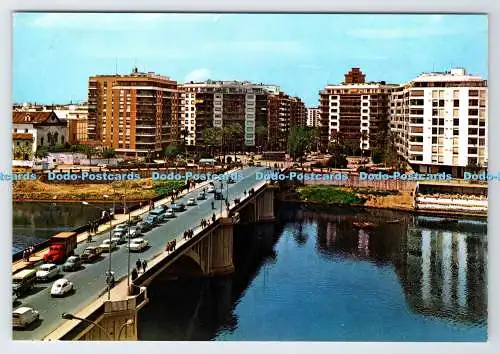 D335033 Sevilla. Puente San Telmo y Barriada Los Remedios. Ro Foto. Otto Reuss