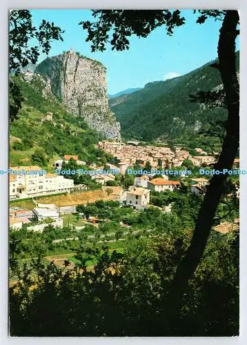 D335073 Route Napoleon. Castellane. Alpes de Haute Provence. Photoguy