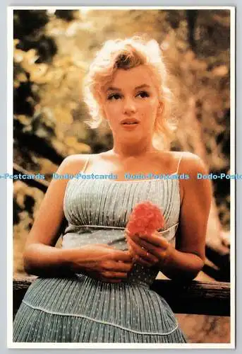 D329753 Marilyn Monroe junges Bild. Weltpostkarten 1989. X241. Postkarte