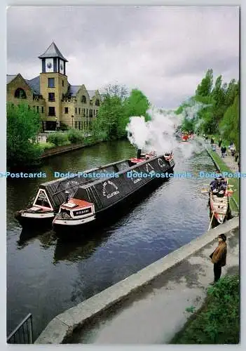 D329774 Hertfordshire. Rickmansworth. Grand Union Canal. Dampfschmalboot Presi