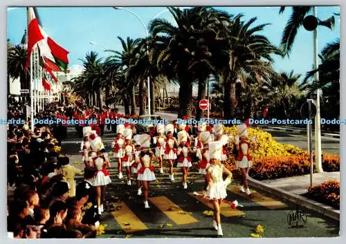 D332537 La Cote d Azur. Bataille de Fleurs et Defile de Majorettes. Mrz. 1973