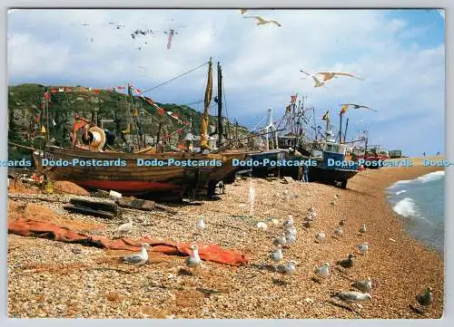 D327330 Hastings. Die Fischerboote unter East Hill. Judges Ltd. Hastings. 200