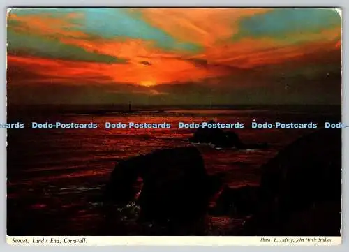 D327369 Sonnenuntergang. Land s End. Cornwall. E. Ludwig. John Hinde Ltd. PM Truro. 1972