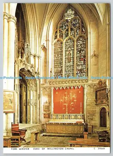 D329984 York Minster. Duke of Wellington Chapel. Dekan und Chapter of York. Richter