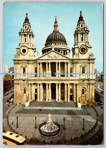 D330084 London. St. Pauls Cathedral. A. V. Fry. England. CTD. N. 41. PM. Sutton.