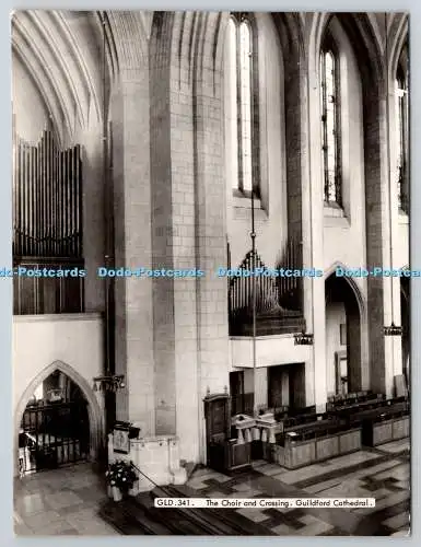D330145 Guildford Cathedral. Der Chor und die Kreuzung. Serie Friths. Reigate. GLD