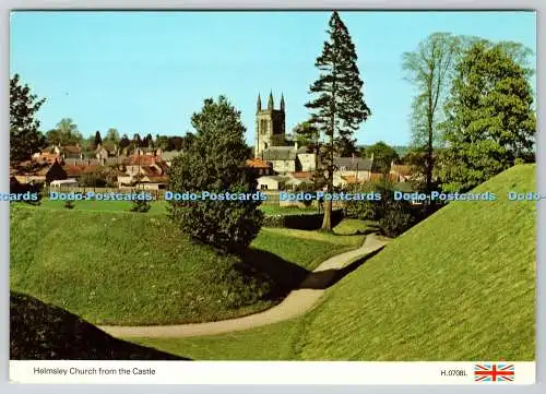 D332821 Helmsley Kirche aus dem Schloss. E. T. W. Dennis and Sons Ltd. Photocolo