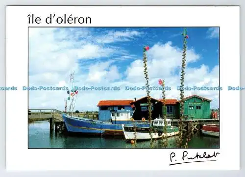 D335594 Ile d Oleron. Charente Maritime. Grand Village Le Port des Salines. Pier