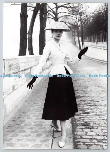 D330371 Paris 1947. Christian Dior. Bar New Look. Zweiteiliger Anzug. Maywald. Board