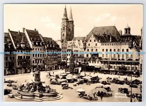 D335802 Nürnberg. Marktplatz. Getränke. RP