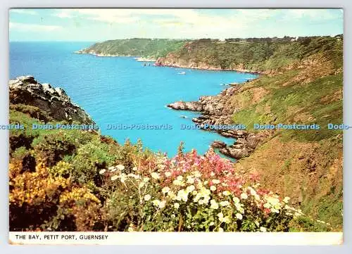D335883 Guernsey. Petit Port. Der Schacht. Stroobant