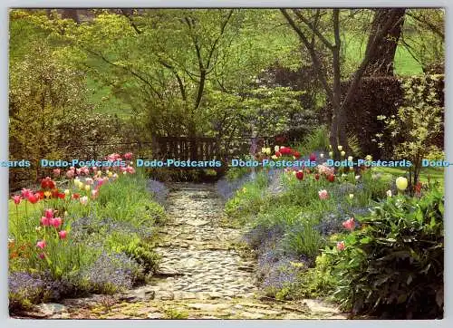 D328055 Blumenbeete. Kapitel und Strophe. S und O Mathews. PM York. 1999