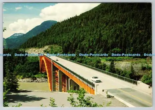 D330755 Fraser Canyon. Alexandra Bridge. Trans Canada Highway. British Columbia.