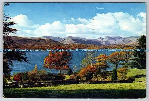 D333426 Westmorland. Die Langdale Pikes quer durch Windermere. J. Arthur Dixon Ltd