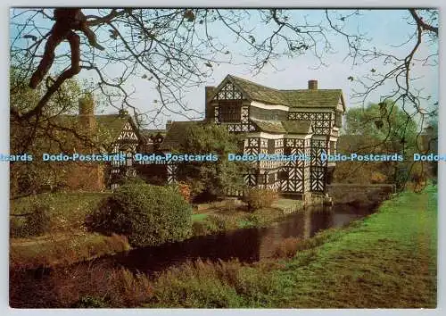 D330882 Cheshire. Little Moreton Hall in der Nähe von Congleton. Larkfield Printing