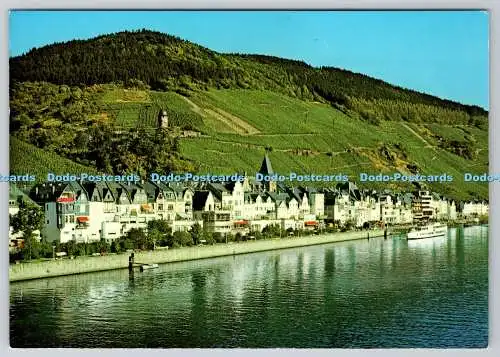 D333686 Zell an der Mosel. Weinstadt der Schwarzen Katz. Robert Cornely