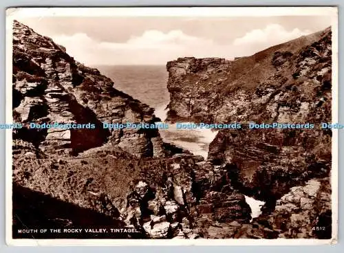 D331212 Tintagel. Mündung des Rocky Valley. Der Super. RP