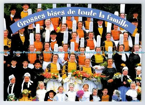 D338059 Grosses Hises de Toute la Famille. Ein Volksfest im Pays Bigouden. Jac