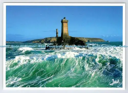 D338072 Bretagne. Leuchtturm La Vieille. Wagenheber. Y. Le Gal