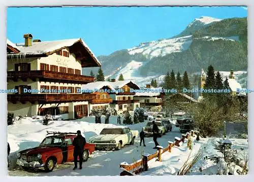 D336221 Kitzbühel. Der Ideale Wintersportplatz in Tirol. Im Vordergrund Haus Ton
