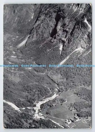 D338181 Eikesdalen. Romsdal. A. B. Wilse. Riemen