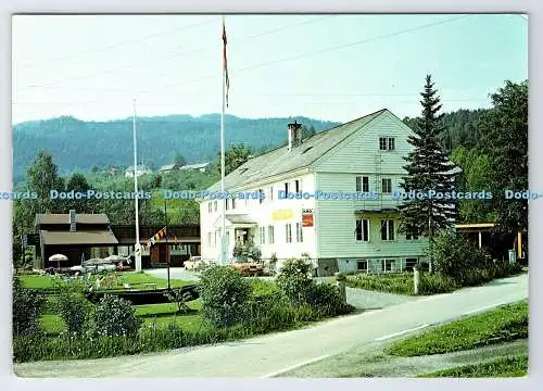 D338186 Ulvik Fjord Pensjonat. Lilly M. og Odd H. Hammer. Normann. 1981